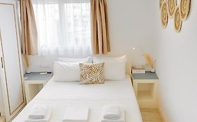 Tinos Heritage Plateia